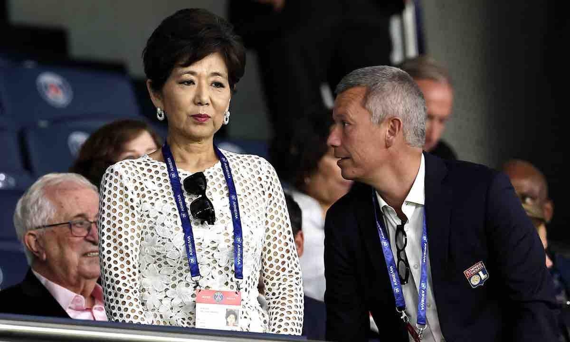 米歇尔·康接手里昂，法甲迎来首位女主席